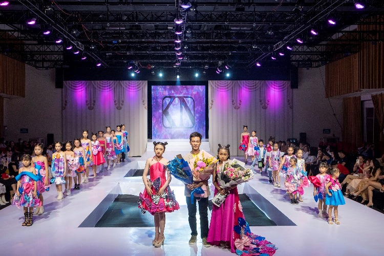  Vietnam Kids Art Fashion Fest 2022: Sàn diễn thời trang mãn nhãn mùa lễ hội cho trẻ em