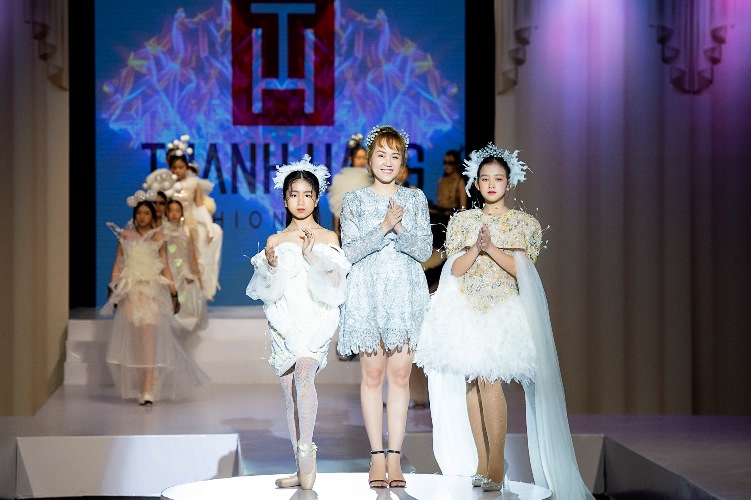 thanh hang%20(1) Vietnam Kids Art Fashion Fest 2022: Sàn diễn thời trang mãn nhãn mùa lễ hội cho trẻ em