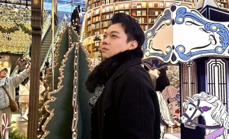 Vỹ Khang đón Giáng Sinh trong cái lạnh mùa đông Hàn Quốc