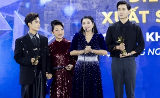 31 chiếc cúp của Giải thưởng Ngôi Sao Xanh lần thứ 11 - 2024 đã chính thức tìm được chủ nhân