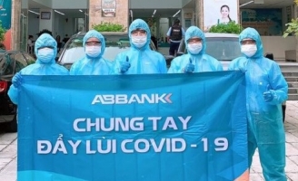 ABBANK được Liên đoàn lao động TPHCM khen thưởng về công tác phòng, chống dịch Covid-19