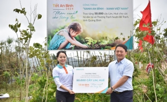 ABBANK gây quỹ 50.000 cây gỗ lớn cho các gia đình khó khăn tỉnh Quảng Bình