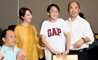 Andy - con trai của Thu Trang và Tiến Luật: 13 tuổi rưỡi cao 1,78m, sống tình cảm