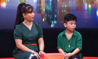 Ba mẹ ly thân, cậu bé 10 tuổi gửi lời tâm sự xót xa đến ba trên sóng truyền hình