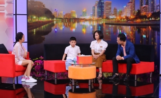 Ba qua đời vì điện giật, cậu bé 8 tuổi muốn thay ba bảo vệ mẹ