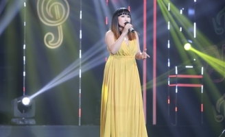 “Bản sao” Phương Thanh bất ngờ xuất hiện trên sân khấu Ca sĩ ẩn danh