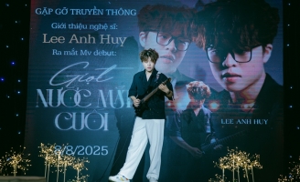 Ca sĩ độc quyền của Blue Galaxy Entertainment Lee Anh Huy ra mắt MV “Giọt nước mắt cuối ” 