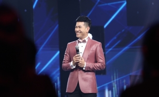 Ca sĩ Hồ Trung Dũng bất ngờ xuất hiện tại Đấu trường toàn năng 