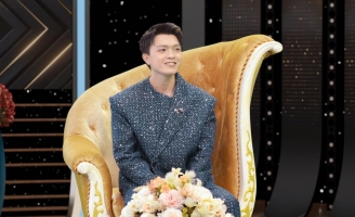 Ca sĩ Khánh Hoàng lần đầu tiết lộ “đồng hồ may mắn” gắn với bước ngoặt sự nghiệp