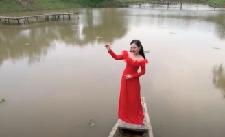 Ca sĩ Lâm Nguyệt Ánh trở lại với một bản nhạc dân gian đầy cảm xúc