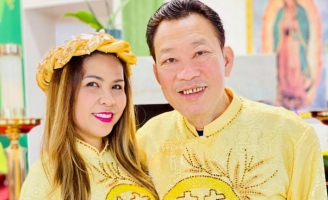 Cam Thơ – Lê Quang hạnh phúc kỷ niệm 27 năm ngày cưới 