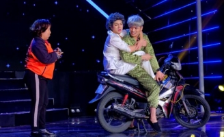 Cặp bài trùng Võ Tấn Phát - Hữu Đằng hỗ trợ Kim Đào thi Cười Xuyên Việt 2020