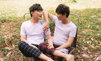 Cặp đôi đam mỹ Tiến – Tài khiến khán giả rung động trong MV OST “Chưa một lần trọn vẹn”   