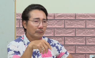 Chạnh lòng trước câu chuyện cuộc đời của nhạc sĩ Thái Hùng phía sau ánh đèn sân khấu