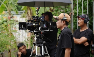 “Chị dâu” vượt mốc doanh thu 85 tỷ sau 13 ngày công chiếu