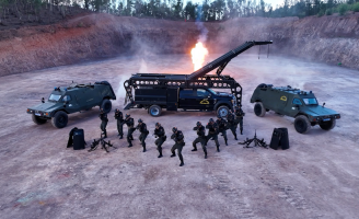 Chiến Sĩ Quả Cảm gây sốt vì poster tập 1 xịn như phim điện ảnh