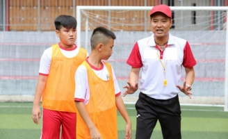 Chính thức lộ diện dàn host chính của “Cầu thủ nhí - Thế hệ tương lai 2025”