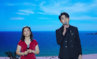 Chủ nhân thương hiệu rượu nho xứ Phan lần đầu kể nguồn gốc ra đời