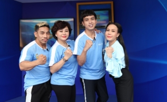 Chương trình truyền hình thực tế quy tụ gần 50 gương mặt nổi tiếng giúp người nghèo vượt khó