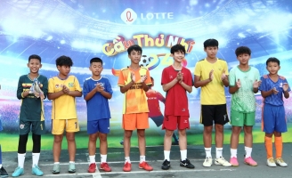  “Con trai” Ngọc Trinh - Vũ Khắc Tiệp bất ngờ tham gia Cầu Thủ Nhí 2024