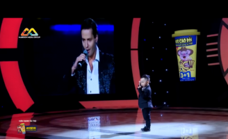 Cover hit của “hoàng tử cá heo” Vitas, “siêu nhí” 4 tuổi được chính chủ chia sẻ trên trang cá nhân