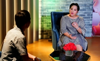 Cưới nhau 7 năm, vợ đổi tính muốn sống tự do và ngoại tình với bạn thân của chồng