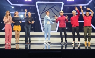 Cựu thành viên Mây Trắng đối đầu với nhóm MTV