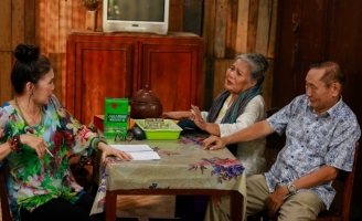 Dàn diễn viên “Dù gió có thổi” bất ngờ hội ngộ sau 13 năm