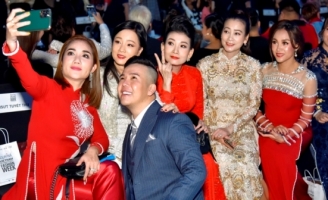 Dàn sao đình đám đến chúc mừng nhà thiết kế Minh Châu ra mắt bộ sưu tập mới