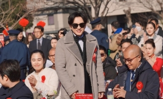 Đan Trường mang tết Việt đến với người dân xa xứ ở Nhật Bản