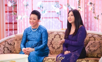 Danh ca Họa Mi sở hữu cửa hàng bánh mì ngon nhất quận 14 tại Paris