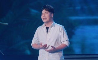 Danh ca Ngọc Sơn đặc cách cho nhạc sĩ Hamlet Trương số điểm tuyệt đối