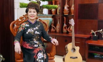 Danh ca Phương Dung: “Khi tôi có 8 mặt con, mẹ tôi vẫn chưa chịu nhìn mặt còn rể…” 