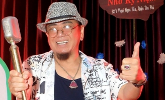 Danh hài Hồng Tơ – Hơn 40 năm góp với nhân gian những tiếng cười