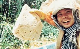 Đạo diễn - diễn viên Nam Trung “bén duyên” với nghề MC ẩm thực