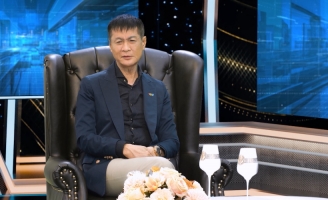 Đạo diễn Lê Hoàng: “Tôi nể các cô gái thuộc nhiều thơ hơn là cô gái có nhiều áo đẹp”
