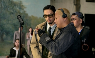 Đen rap trúng nỗi lòng của những người con xa nhà trong dịp Tết đến Xuân về