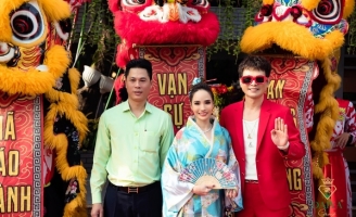 Diễn viên Lý Hùng,ca sĩ Lâm Hùng chúc mừng Hoa khôi Bảo Ngọc lên chức bà chủ