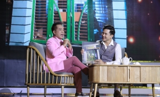 Diễn viên Minh Nhí xúc động với món quà ý nghĩa từ MC Hoàng Vĩnh