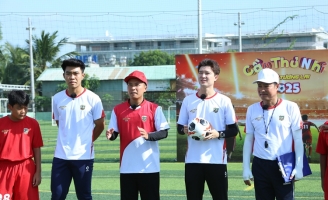 Diễn viên phim Gia đình là số 1 là khách mời tập 4 Cầu thủ nhí 2025