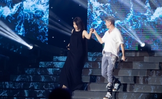 Diva Mỹ Linh lần đầu tiên hát bolero cùng Đàm Vĩnh Hưng trong “Ngày em thắp sao trời”