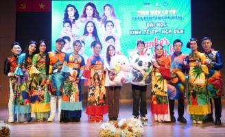 Đoàn Lô Tô Sài Gòn Tân Thời thực hiện tour diễn chào đón tân sinh viên các trường đại học