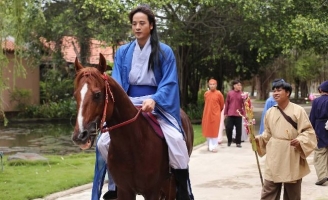 Đoàn Minh Tài bị tai nạn xém chết khi đóng MV cổ trang Nỗi Buồn Đáy Tim