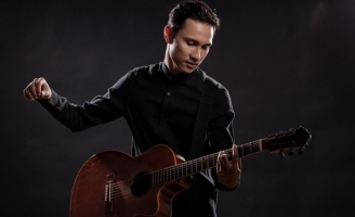 Đoàn Nhược Quý: 