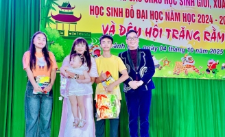 Doanh nhân Anna Yến Phượng mang “Đêm hội Trăng Rằm” đến trẻ em tại Lữ đoàn 293
