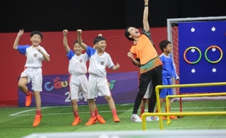 Đội Ali Hoàng Dương thua “tơi tả” dù đã “cướp” cầu thủ xuất sắc nhất của đội Mâu Thủy