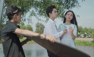 Dương Minh Ngọc, Quỳnh Trang gây xúc động qua 