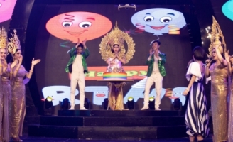 Gia Huy Su Su mừng sinh nhật Gánh hát lô tô Hương Nam tuổi lên 5 và tour diễn tại Úc Châu