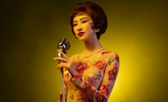 Hà Thu đẹp nao lòng tái hiện hình ảnh mỹ nhân Sài Gòn xưa trong MV mới
