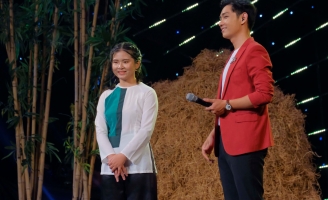 Hà Vy mang loạt trò chơi dân gian lên sân khấu Én Vàng Học Đường 2020